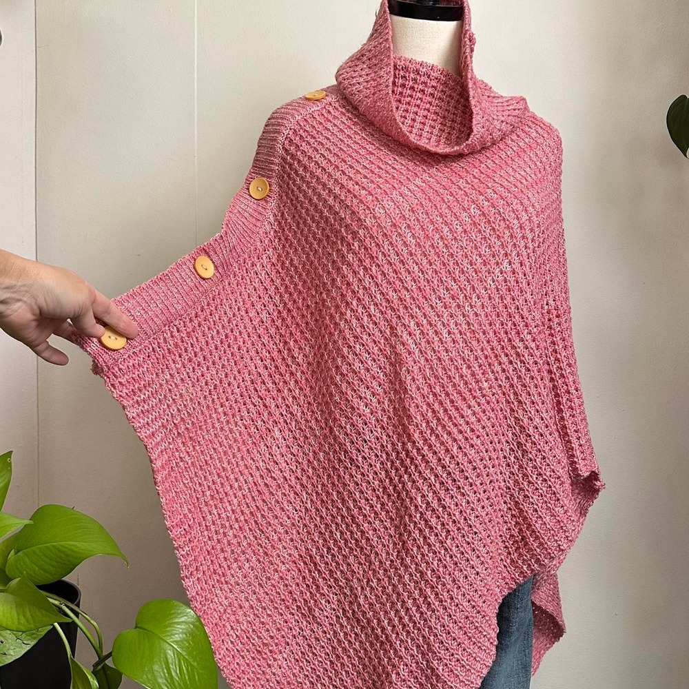 Womens Pink Turtleneck Poncho Textured Knit Side Button Cape OSFM
